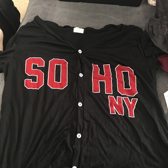 💰 So Ho short sleeved shirt - Picture 4 of 6